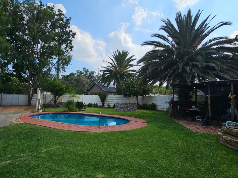4 Bedroom Property for Sale in Vaalpark Free State